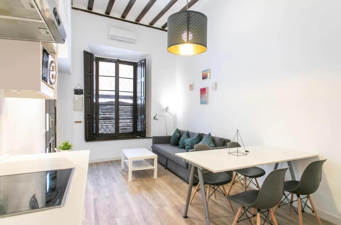 Rooms Postigo Bajo Málaga Exteriör bild
